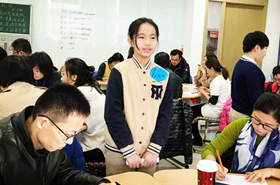 新英才的小小“朗读者”